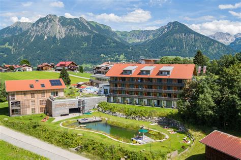 historik-hotels bayern|The 20 Best Historic Hotels in Bavaria. Insider Tips by Escapio.